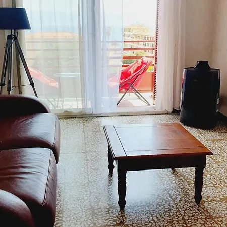 L Essentiel Ajaccio (Corsica)